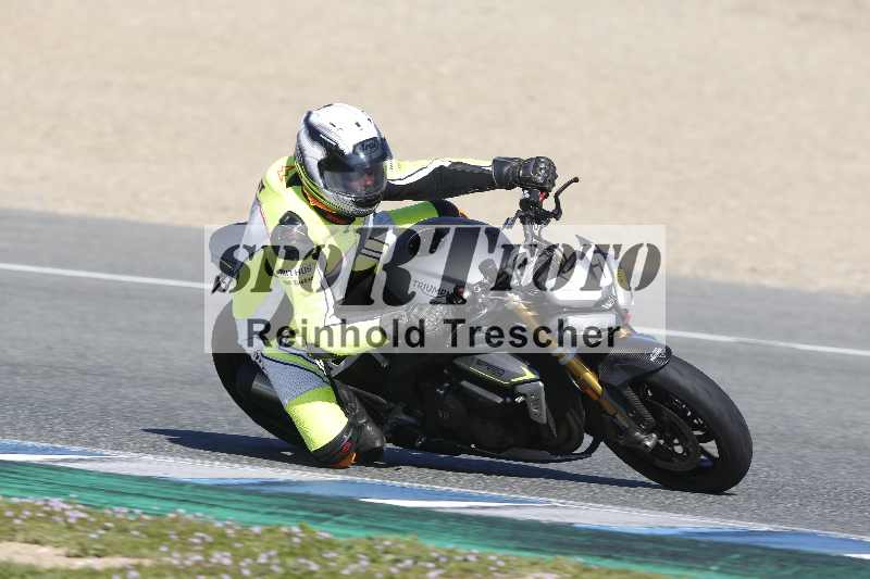 /Archiv-2024/02 29.01.-02.02.2024 Moto Center Thun Jerez/Gruppe gruen-green/65